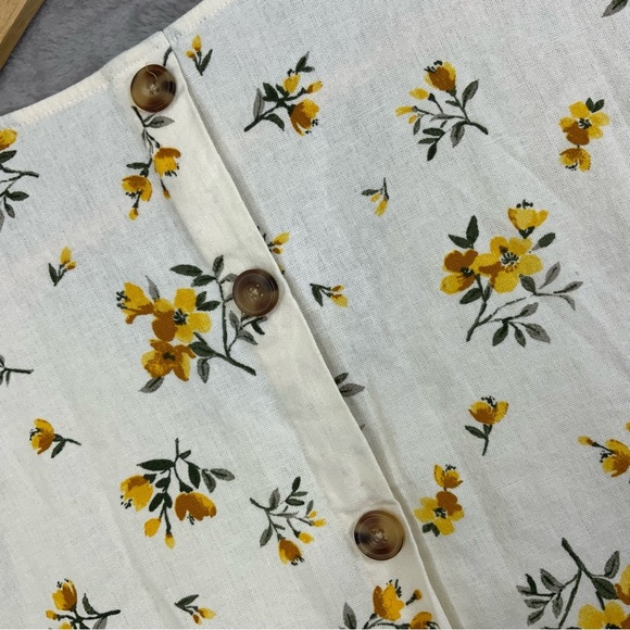 Old Navy Yellow Foral Linen Blend Shift Dress Button Down Back. Size XS. (NWT). - Picture 6 of 9